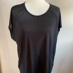 NWT VINCE medium black short sleeve top.